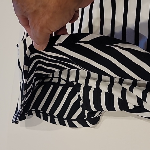 Derek Lam Floppy Ruffle Nautical Stripe Short Sleeve Top Navy White S/P - Picture 4 of 12